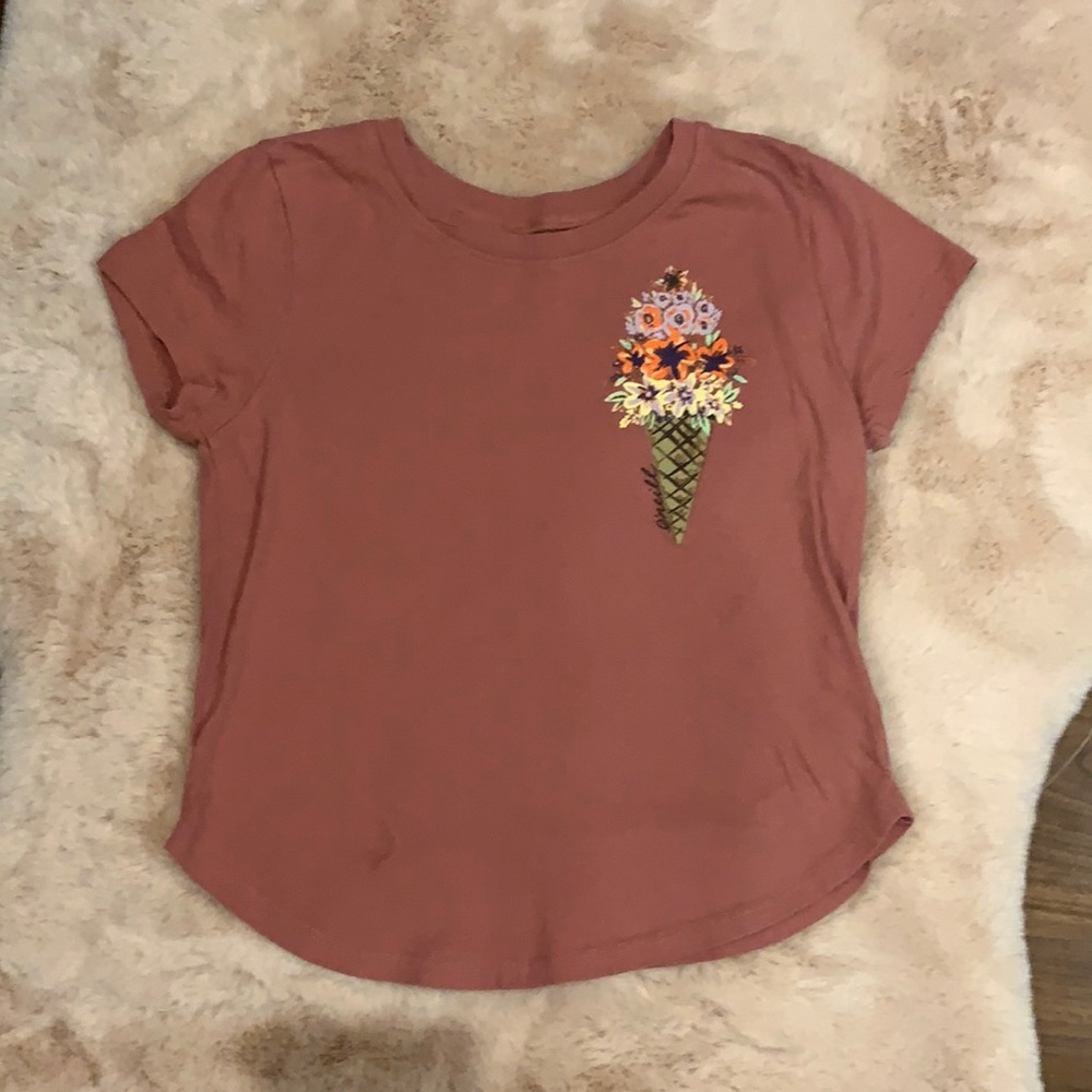 O’Neill t-shirt. Small stain. See pics